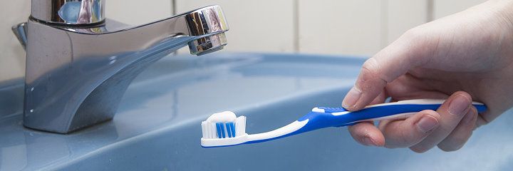 Zahnpasta als Reinigungsmittel